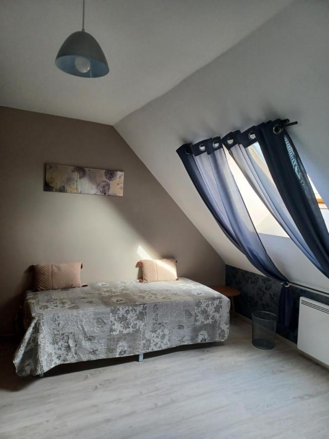 Hotel Chez Michel Et Michele Calan Esterno foto